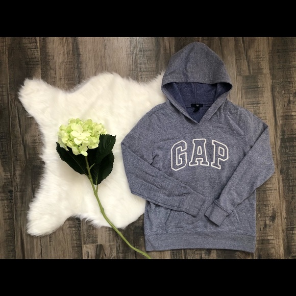 GAP Tops - Women’s Gap Hoodie